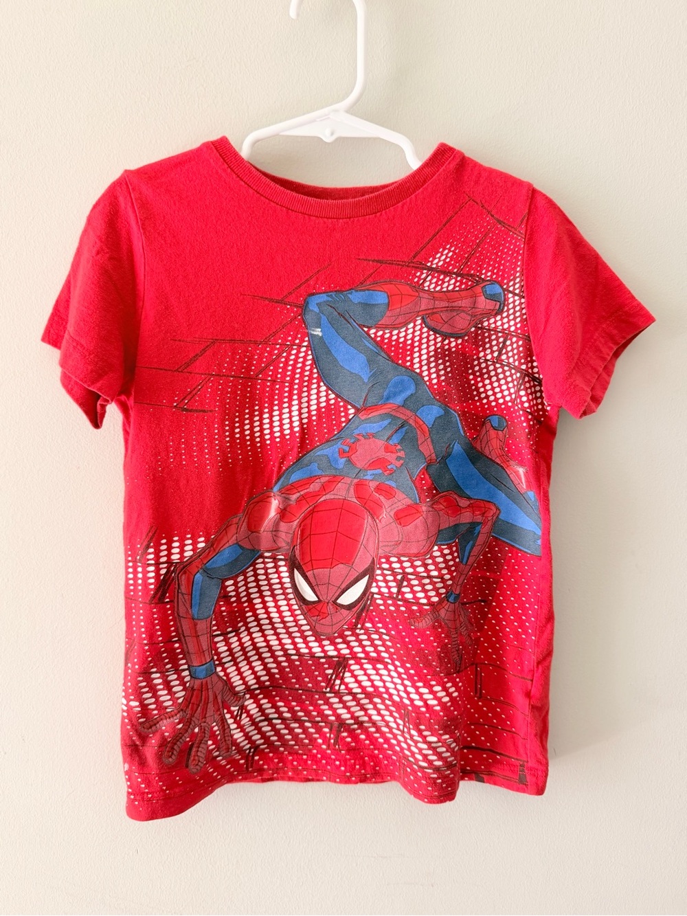 🕷️🕸️Size 6/7 Boys Marvel SPIDER-MAN LARGE Graphic T-Shirt